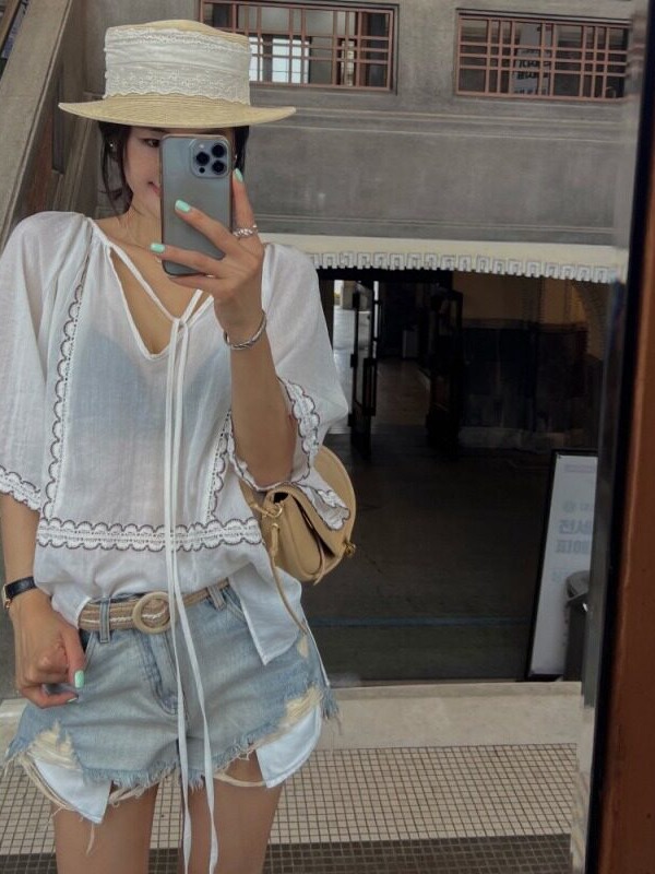 Korean Style Patchwork Lace-Up - огляд і ціна Ethnic Fusion Fashion